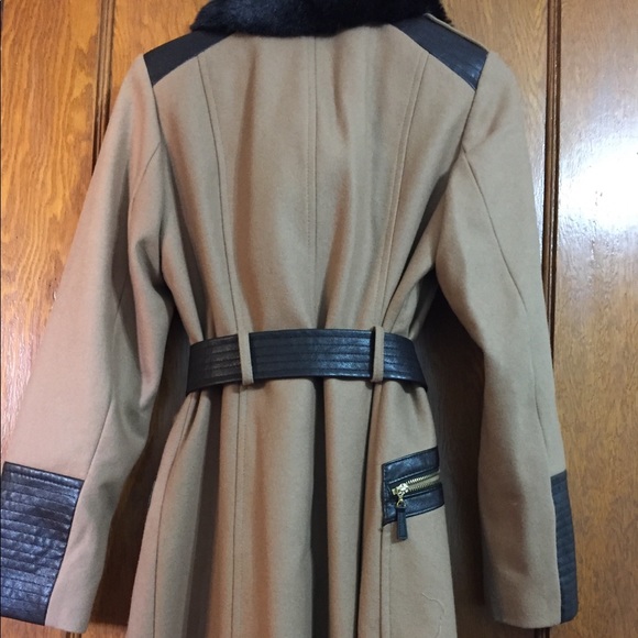 Via Spiga Faux Leather Faux Fur  size 8 or Medium - Picture 3 of 3